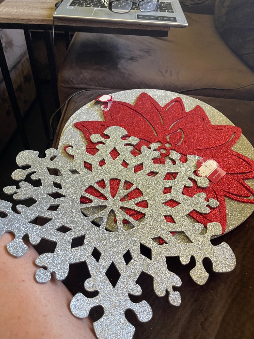 Silver& red  Sparkle placemats set of 10 new with tags